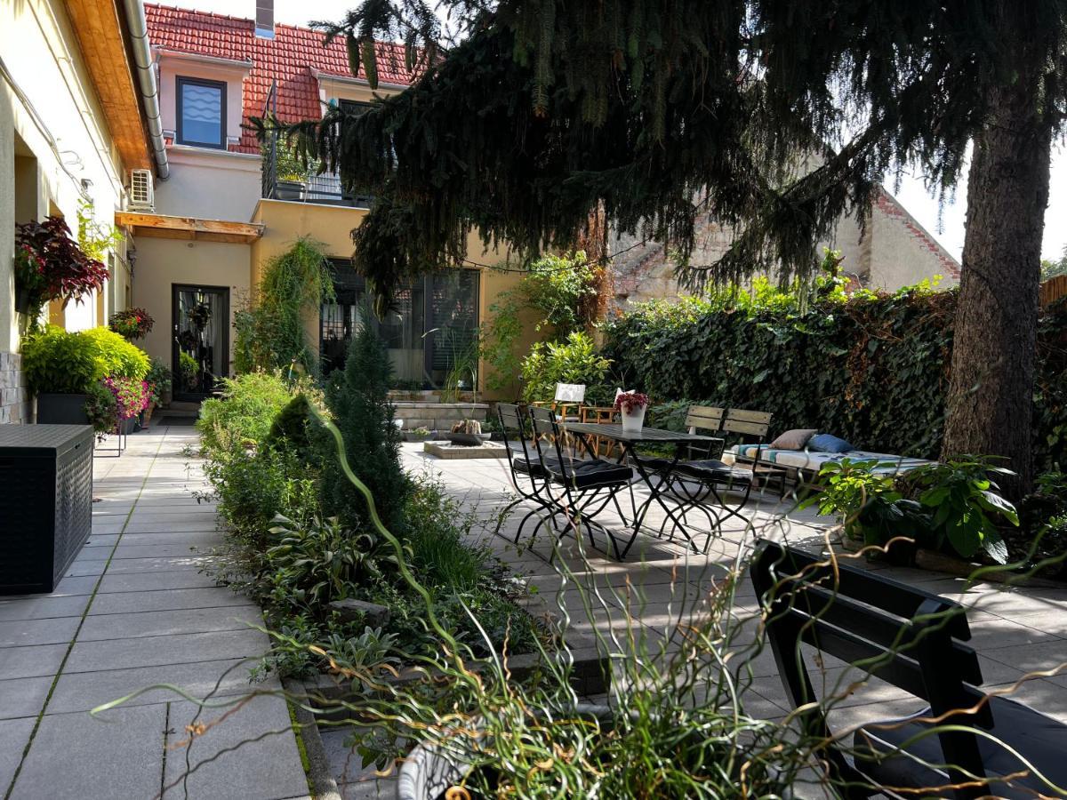 Margareta Garden & Spa Aparthotel Eger Exterior photo